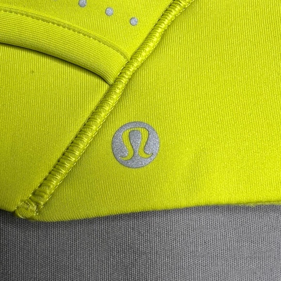 NWT Lululemon Run For It All Beanie Yellow ONE SIZE - Picture 6 of 12